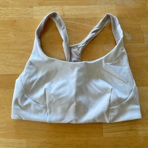Lululemon sports bra size 8